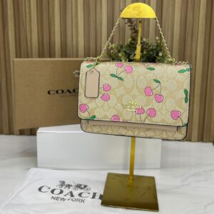 LCC-189-Apricot-cherry