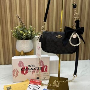 xpc001-1Black-flower