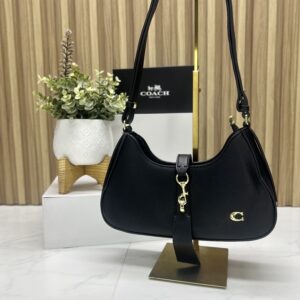 829-Black
