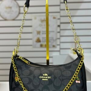 mu1771-Black