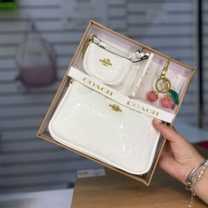 mu9527-White
